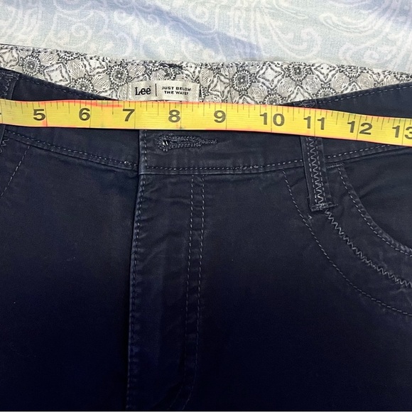 lee pants  JUST BELOW THE WAIST woman’s natural fit - Picture 9 of 11
